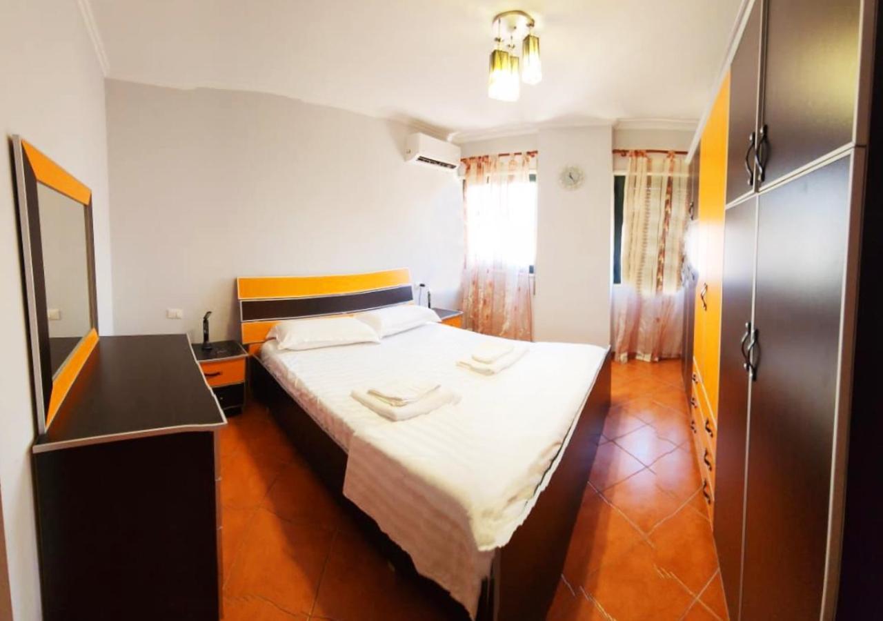 City Center Apartment Galeria Tirana Exterior photo